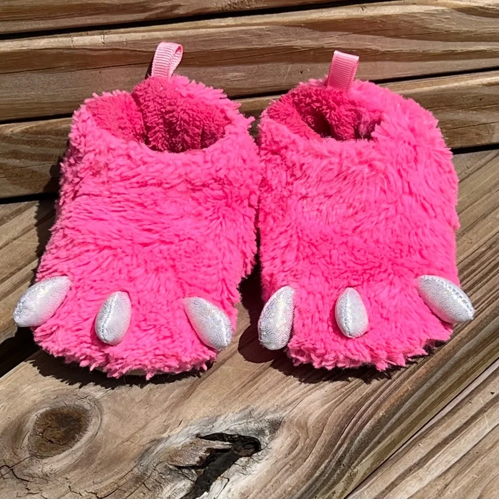 - Monster Pink is Furry Slippers SZ 4! EUC!